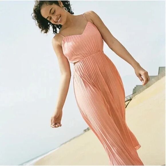 NEW EXPRESS metallic cutout pleated‎ maxi dress in coral , women's size L - Picture 2 of 16